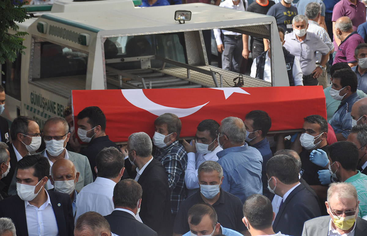 e55e19293d38f5c7c0ff9bd9e8d07dd2