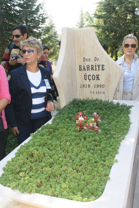 305345-10150407361016015-1749279505-n