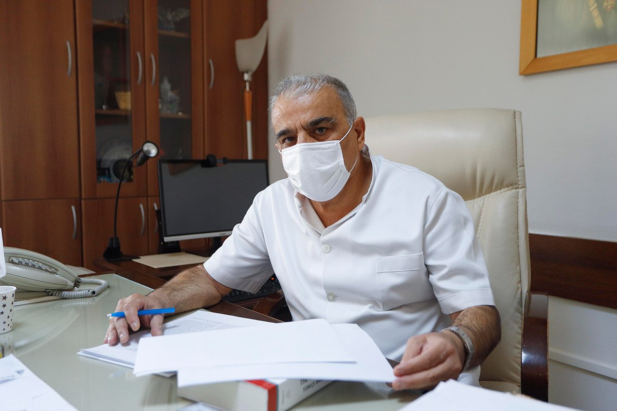 koronavirusun-yayilmasinda-aile-ici-bulas-ilk-sirada-4545-dhaphoto1