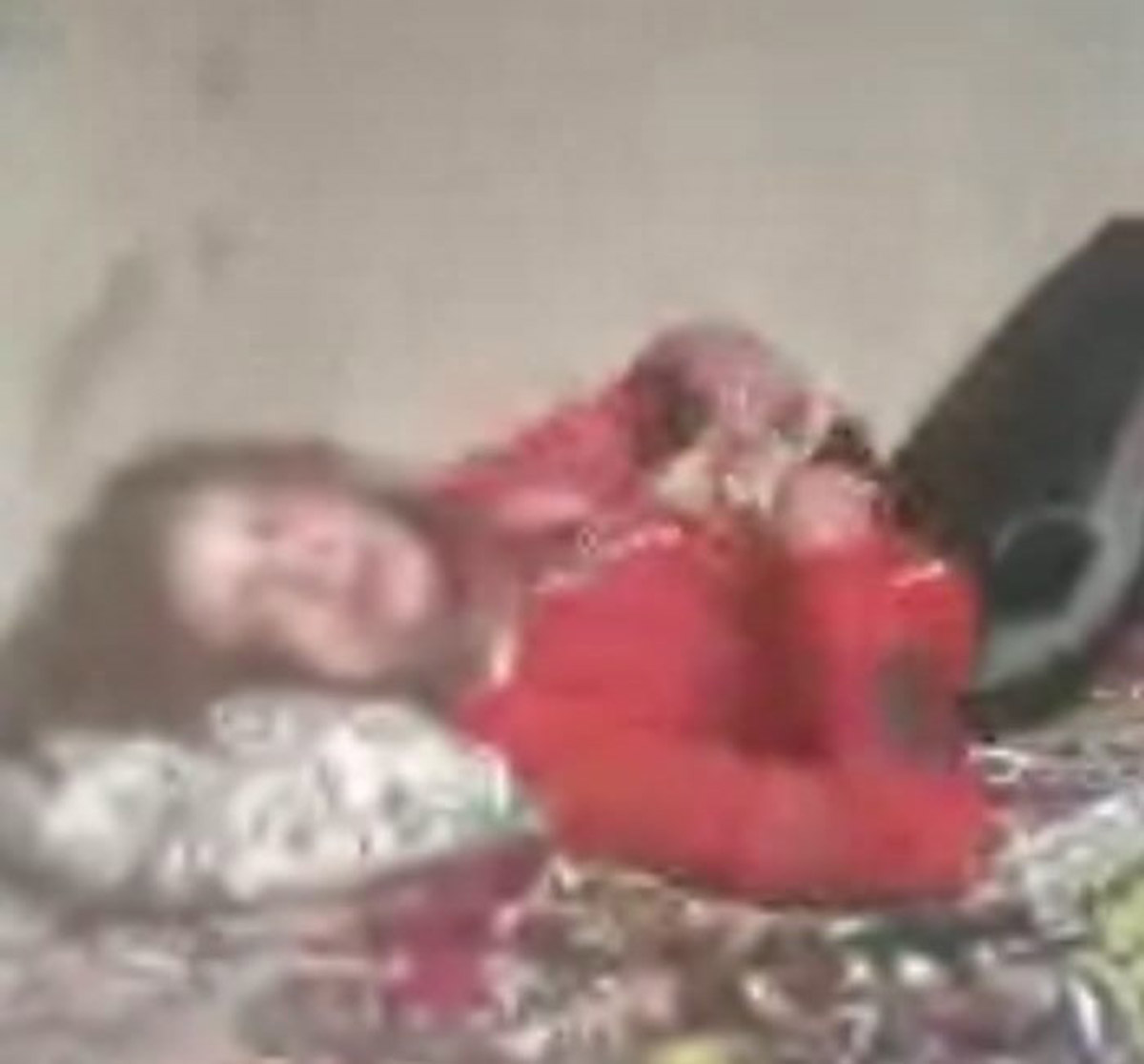 dini-nikahli-esini-zincirle-dovup-tirnaklarini-cekerek-iskence-yapti-5821-dhaphoto3