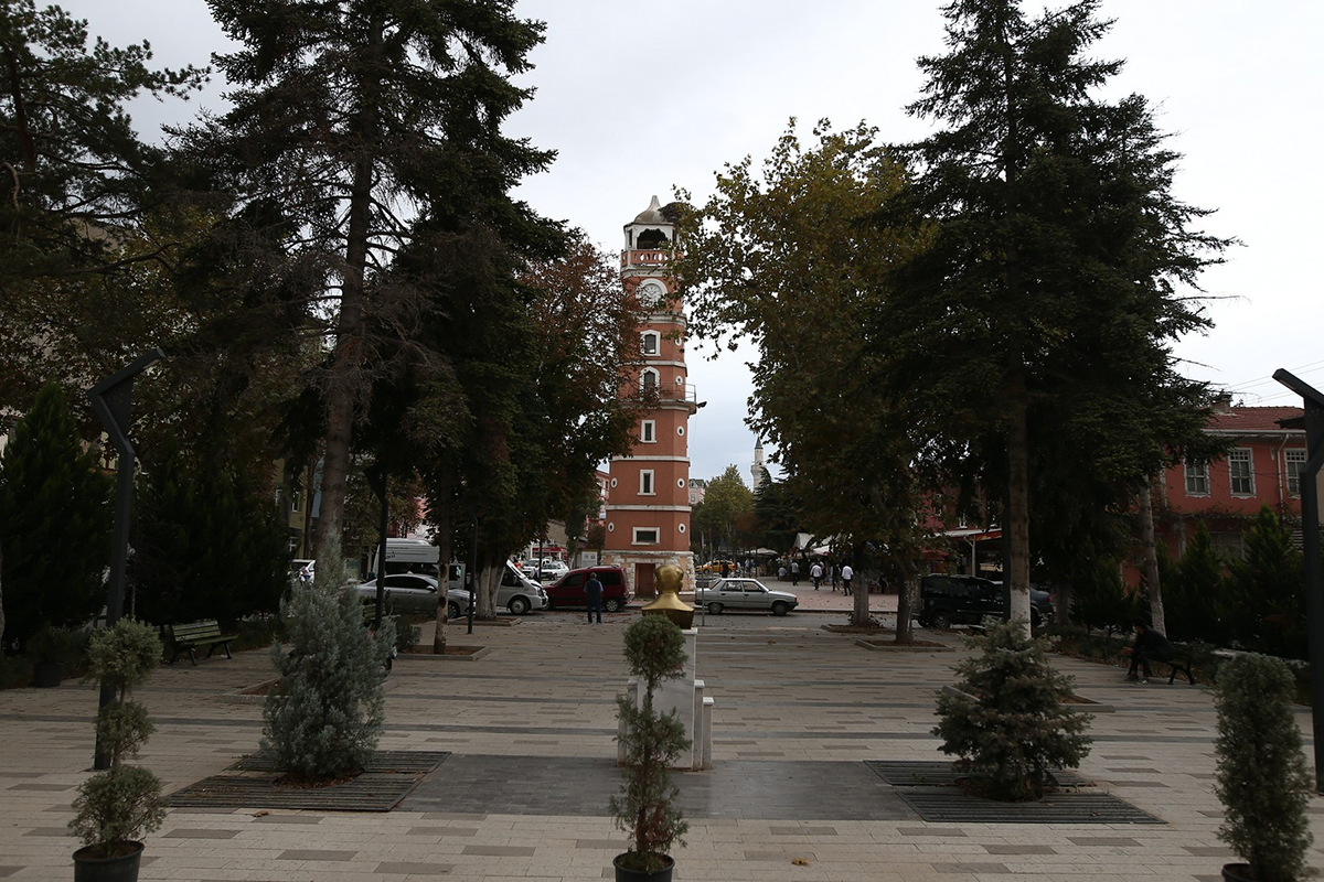 https www karar com bursa yenisehirde bulunan tarihi saat koruma altina alindi 1589641