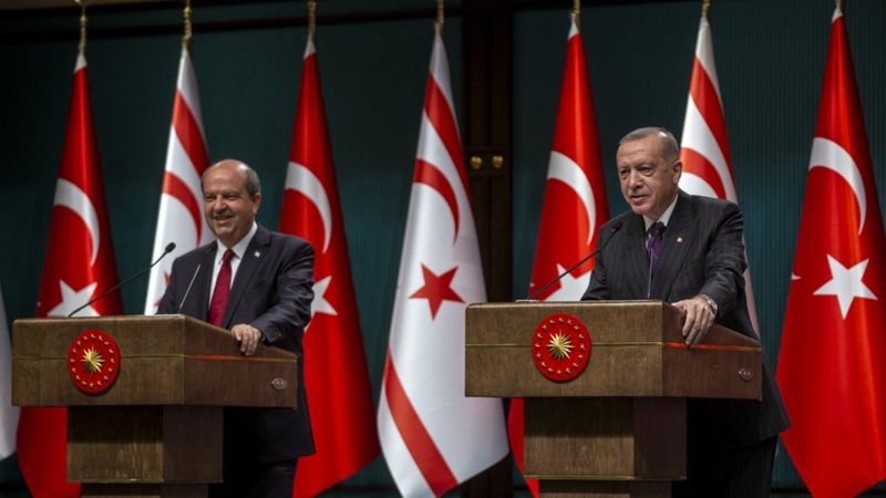 114828514-gettyimages-1228924825