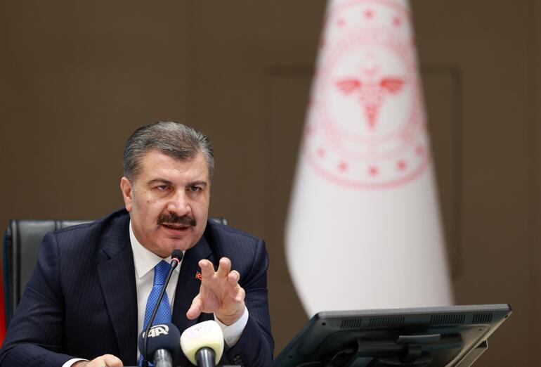 bakan-koca-acikladi-sokaga-cikma-yasagi-olacak-mi