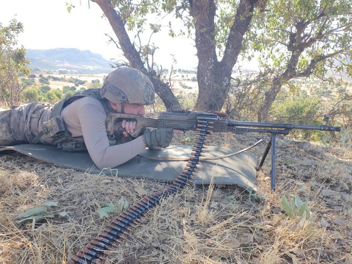 batman-ve-diyarbakirda-yildirim-14-zori-operasyonu-baslatildi-9938-dhaphoto8-1