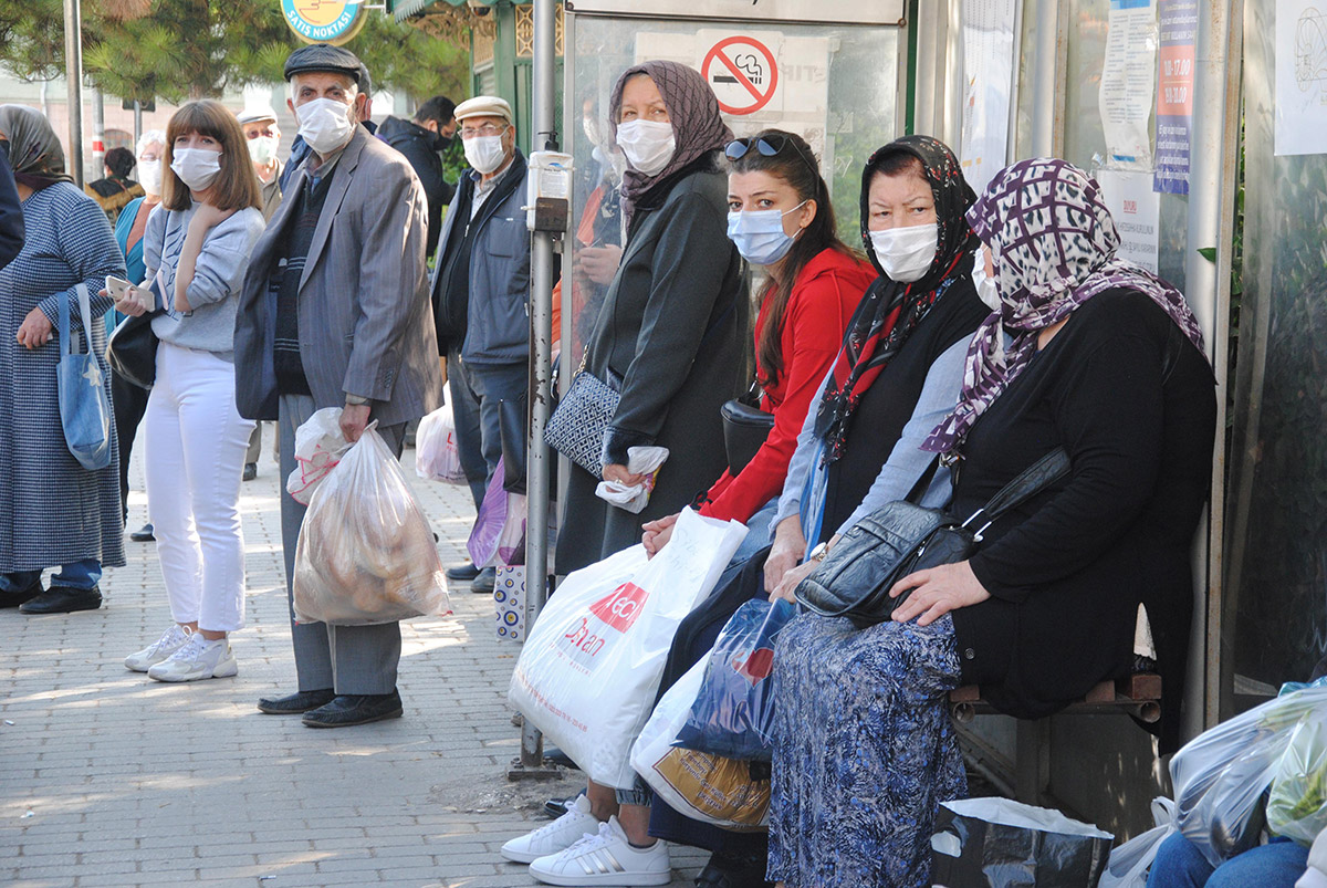 eskisehirde-risk-artti-hes-uygulamasindaki-harita-kirmiziyla-kaplandi-4623-dhaphoto8