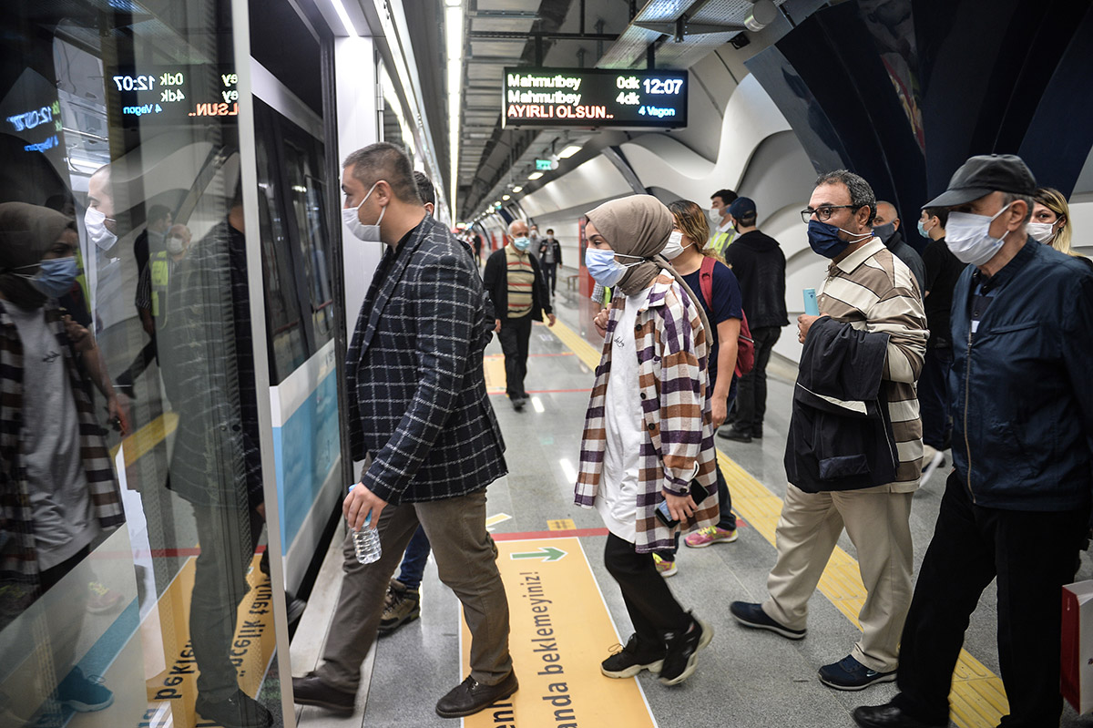 fotograflar-mecidiyekoy-mahmutbey-metrosu-acildi-3763-dhaphoto9