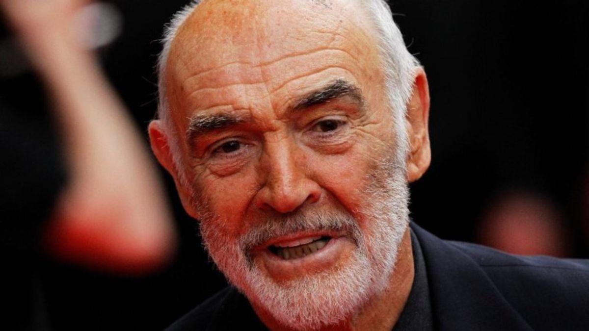 sean-connery-kimdir-ve-neden-oldu-james-bond-filmleriyle-taninan-aktor-hayatini-kaybetti