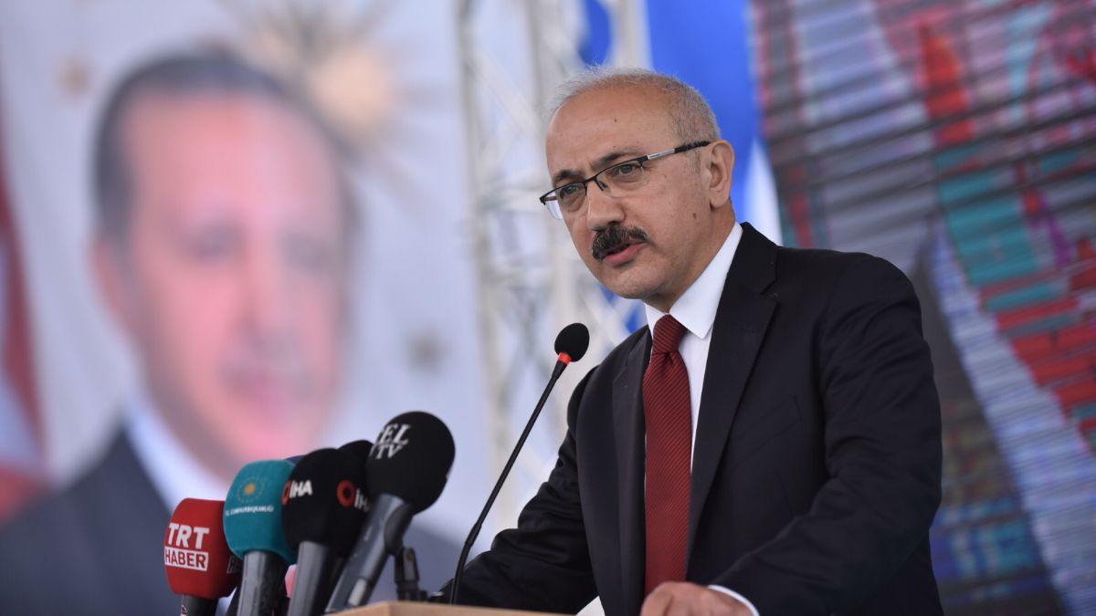 lutfi-elvan-kimdirrrr