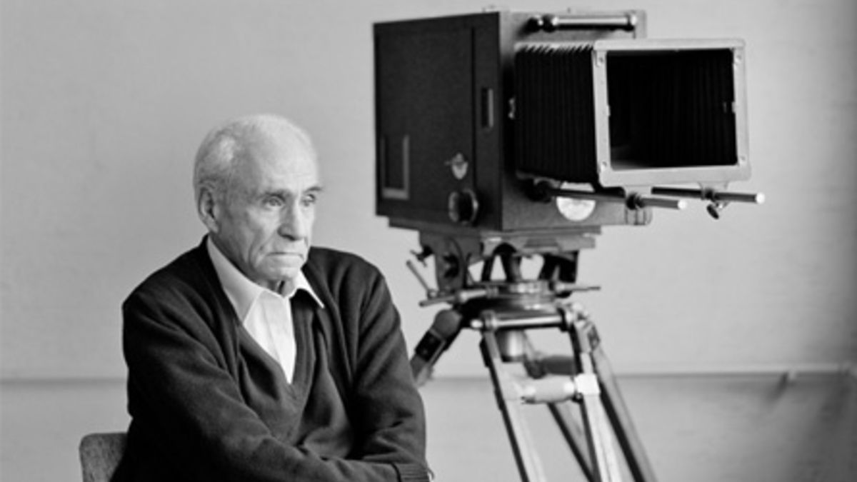 omer-lutfi-akad-kimdir