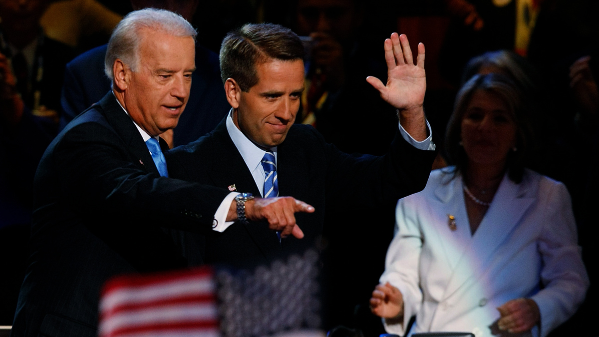 beau-biden-kimdir-joe-bidenin-oglu-neden-oldu