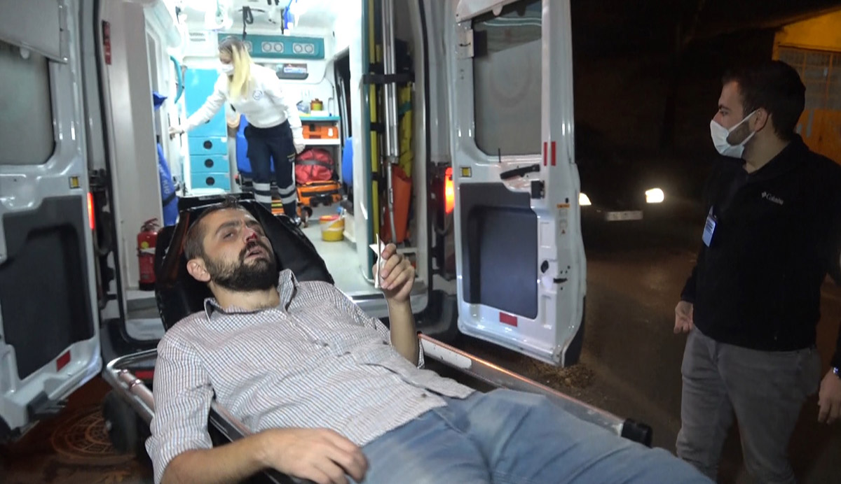 dha-muhabirine-cirkin-saldiri-kisitlamayi-ihlal-eden-boksor-gazetecinin-burnunu-kirdi-5500-dhaphoto17