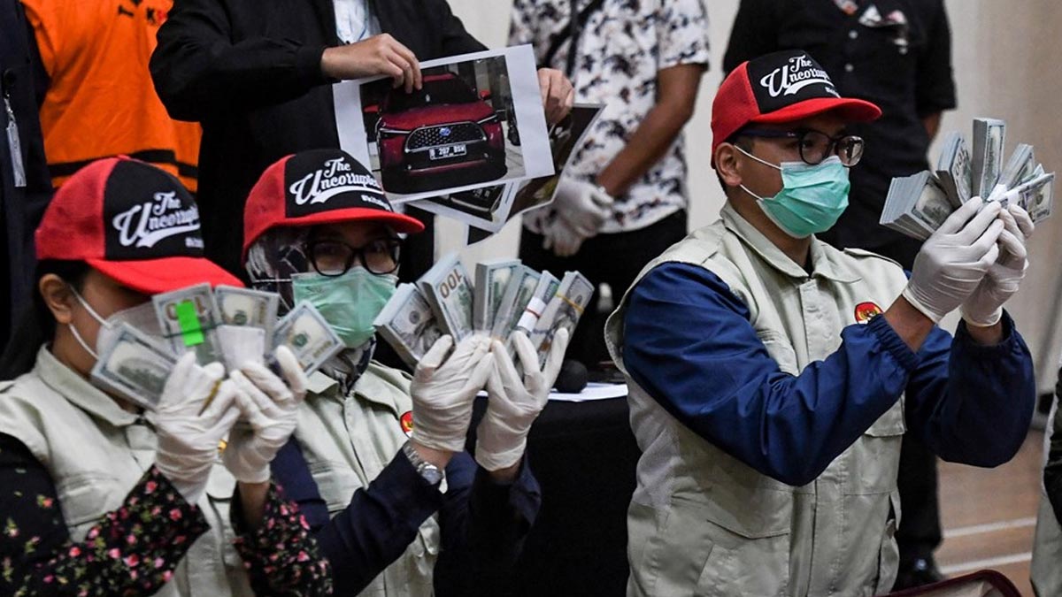 endonezyada-buyuk-yolsuzluk