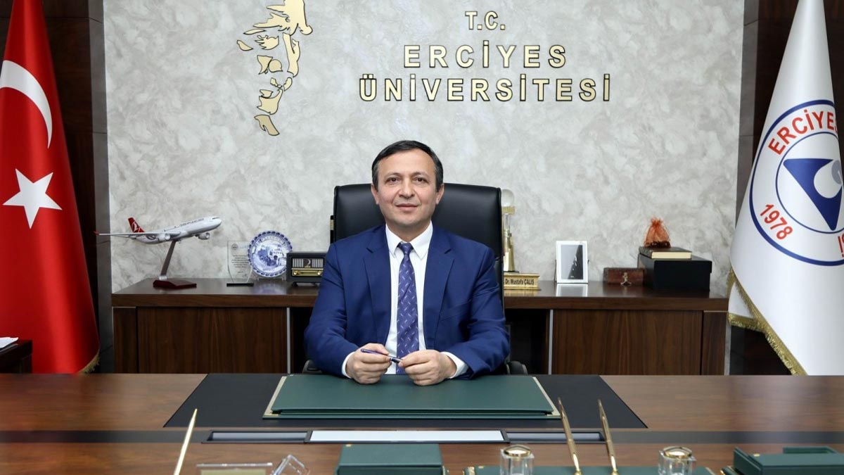 eru-rektoru-prof-dr-mustafa-calis-002