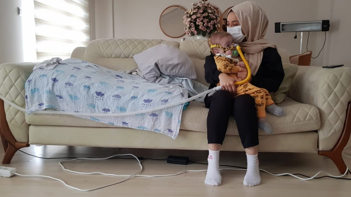 sma-hastasi-hamza-yardim-bekliyor1