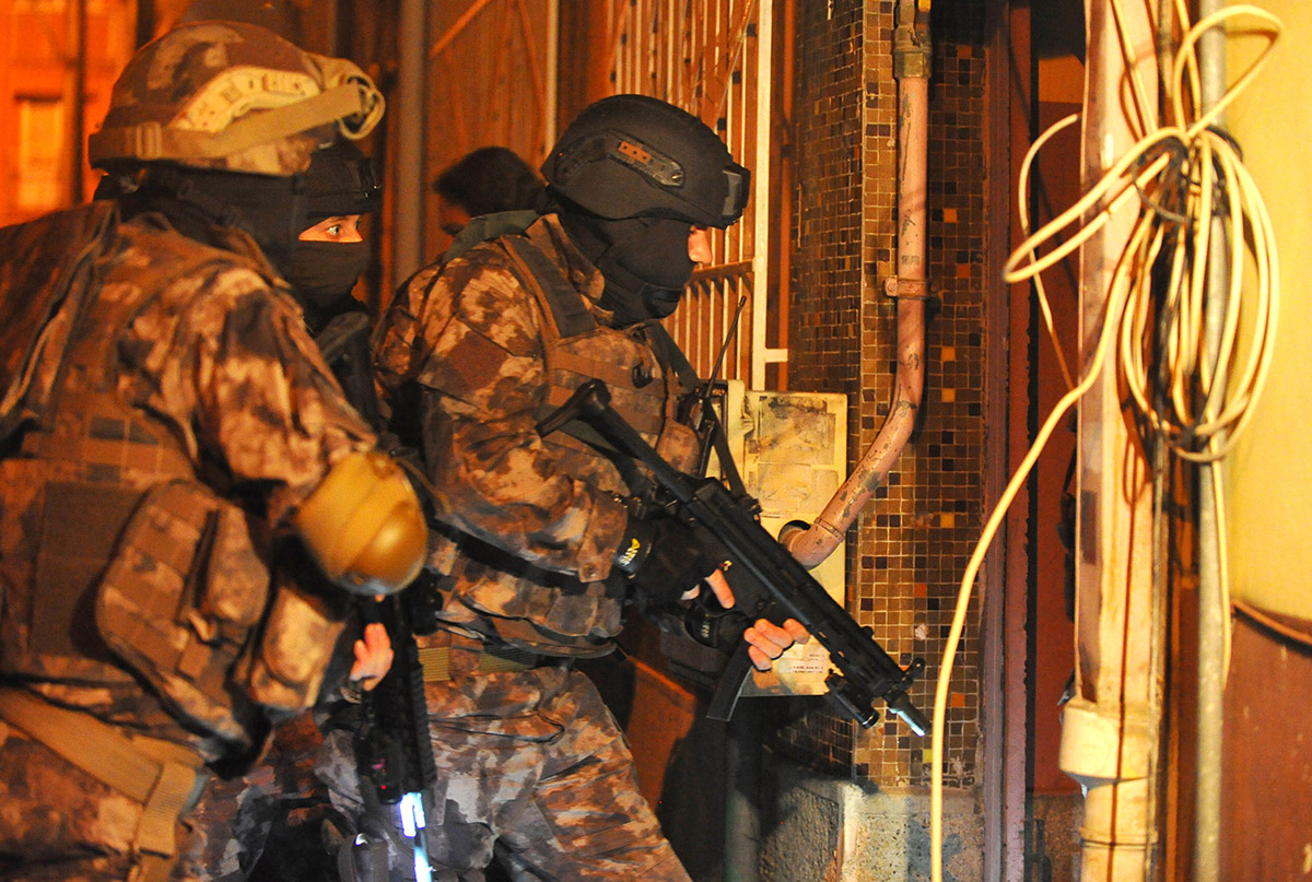 bursada-feto-operasyonu-6-gozalti-7170-dhaphoto1