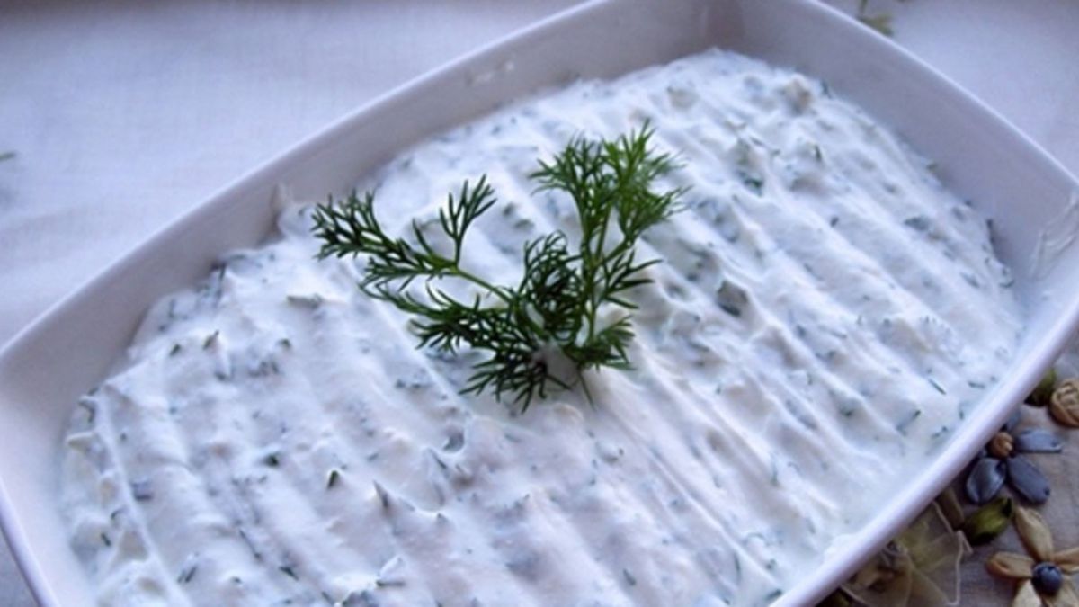 yilbasi-sofralari-icin-kolay-meze-onerileri-1