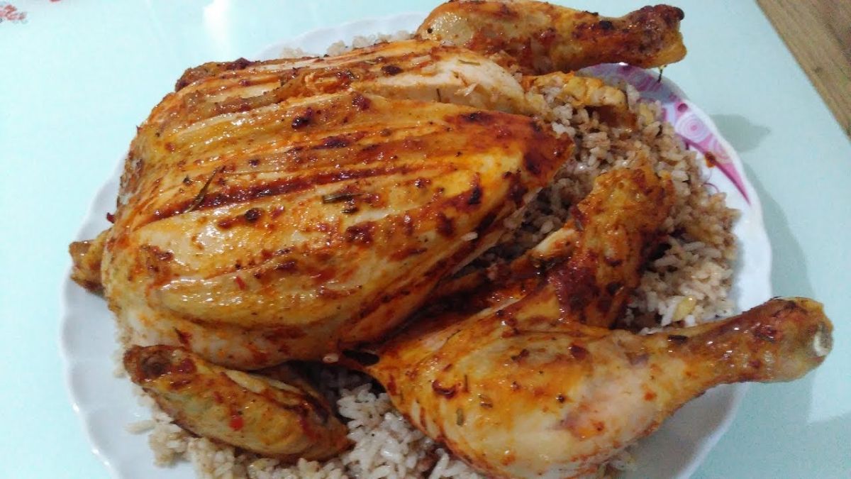 yilbasi-icin-pilavli-tavuk-dolmasi-nasil-yapilir-2