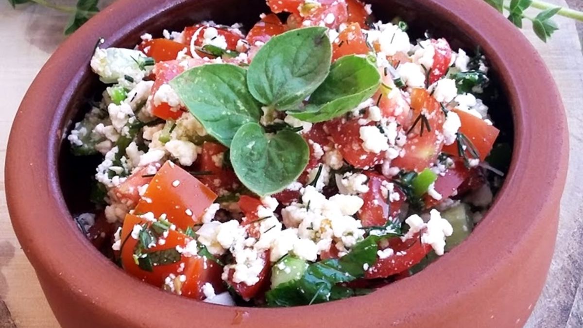 yilbasi-sofrasi-icin-klasik-meze-onerileri