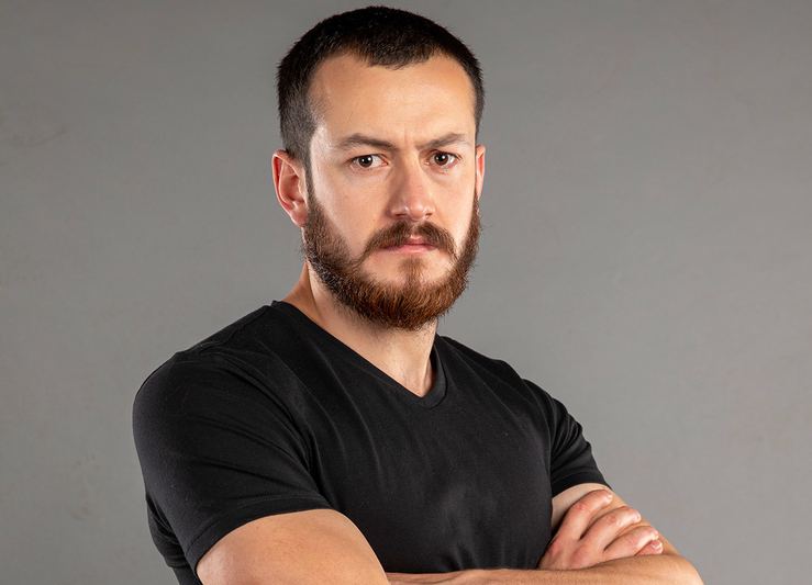 survivor-unluler-gonulluler-oyunculari-kimdir-iste-hayat-hikayeleri-009