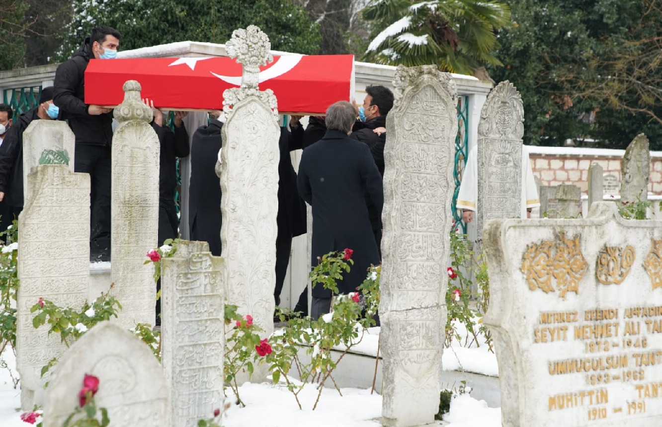 5584889a-14de-4e35-b7c6-e3d81d8821e8