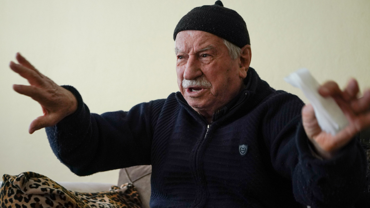 yasliadamlatinlaricaldirdi1