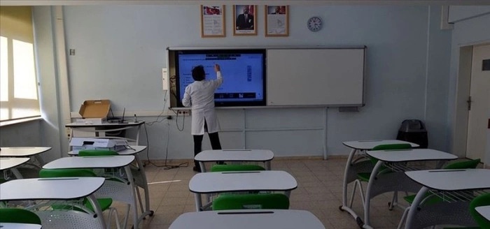 806x378-ebagovtr-eba-seminer-canli-yayin-izle-2020-meb-eba-ogretmen-girisi-nasil-yapilir-1592809473581-08022021161276928524a6d73e