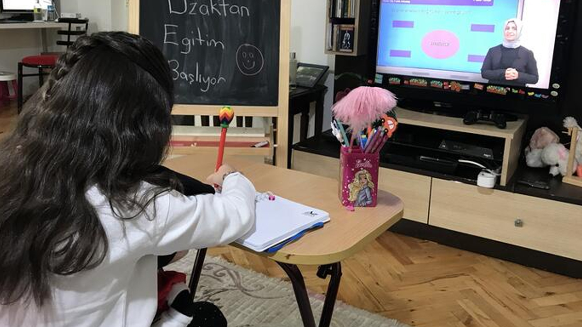 ebauzaktan-egitim