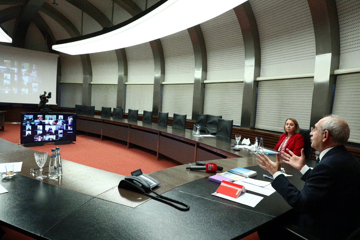 318ccdfc-f222-44ab-97ff-cec976feacbc