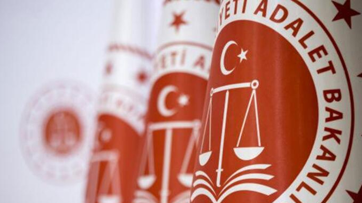 adalet-bakanligi-personel