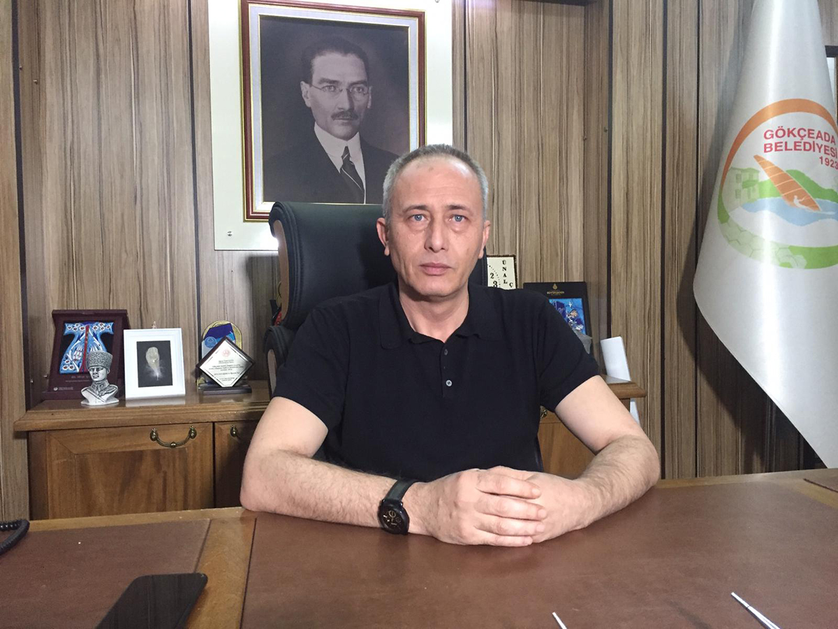 gokceada-belediye-baskani-unal-cetin