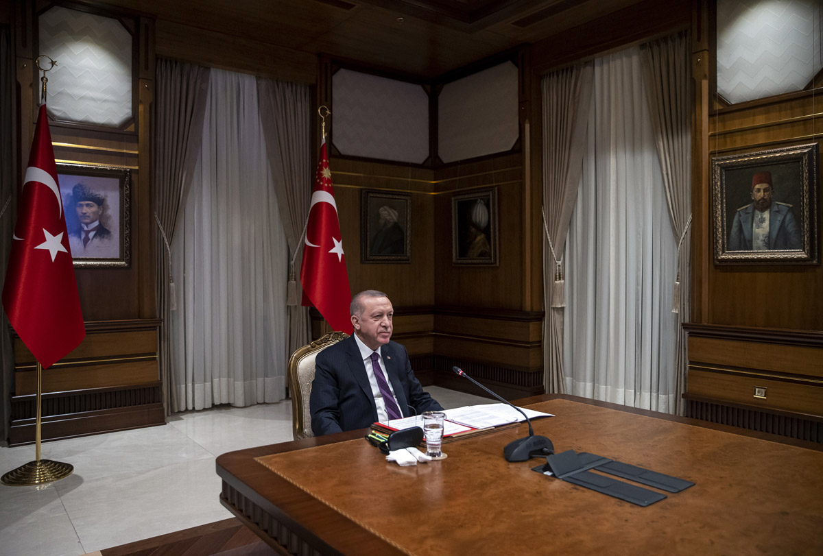 erdogan-macron-gorusmesi