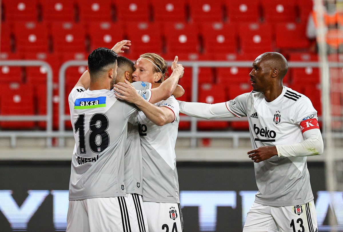 Beşiktaş'ın talebi gerçekleşirse şampiyonluk yarışına ortak oluyor - Spor  haberleri