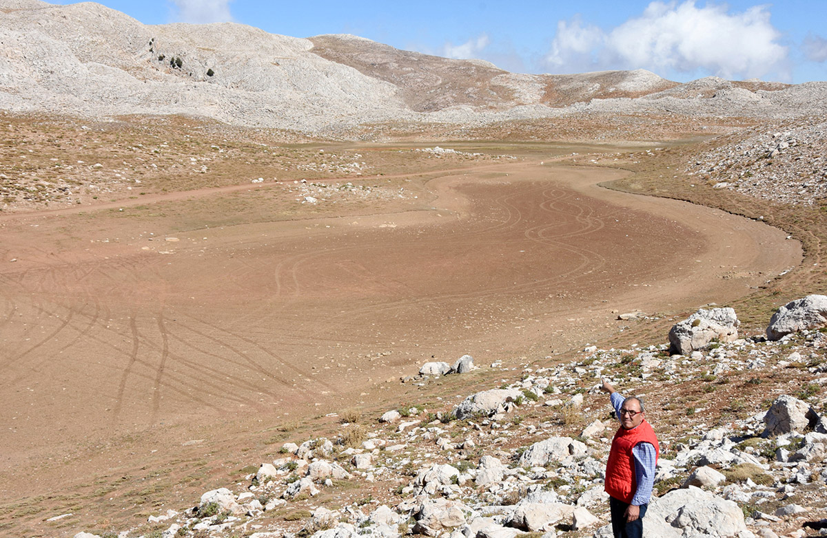 kuruyan-ikiz-goller-yagislarla-yeniden-hayat-buldu-5621-dhaphoto6