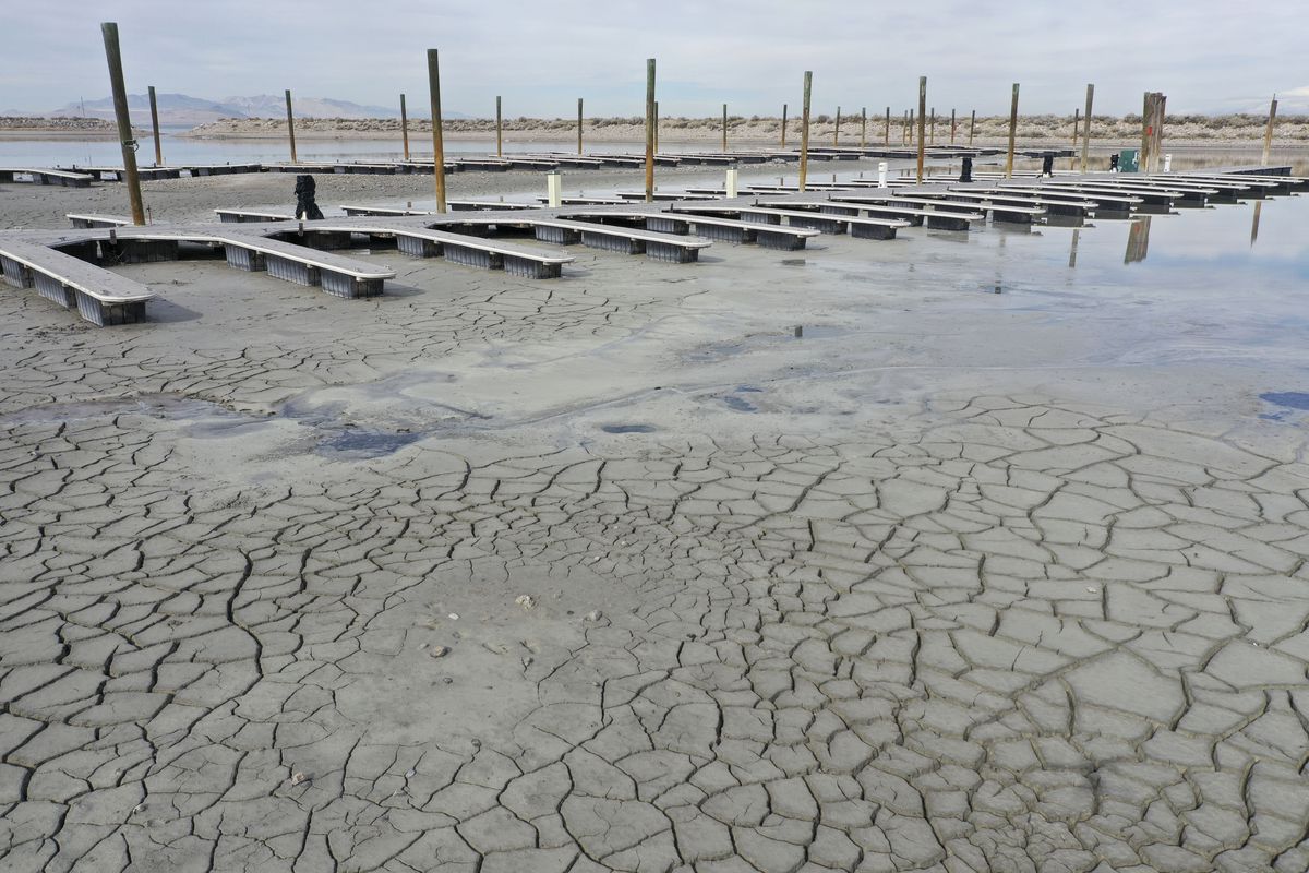 climate-change-km-1782-0