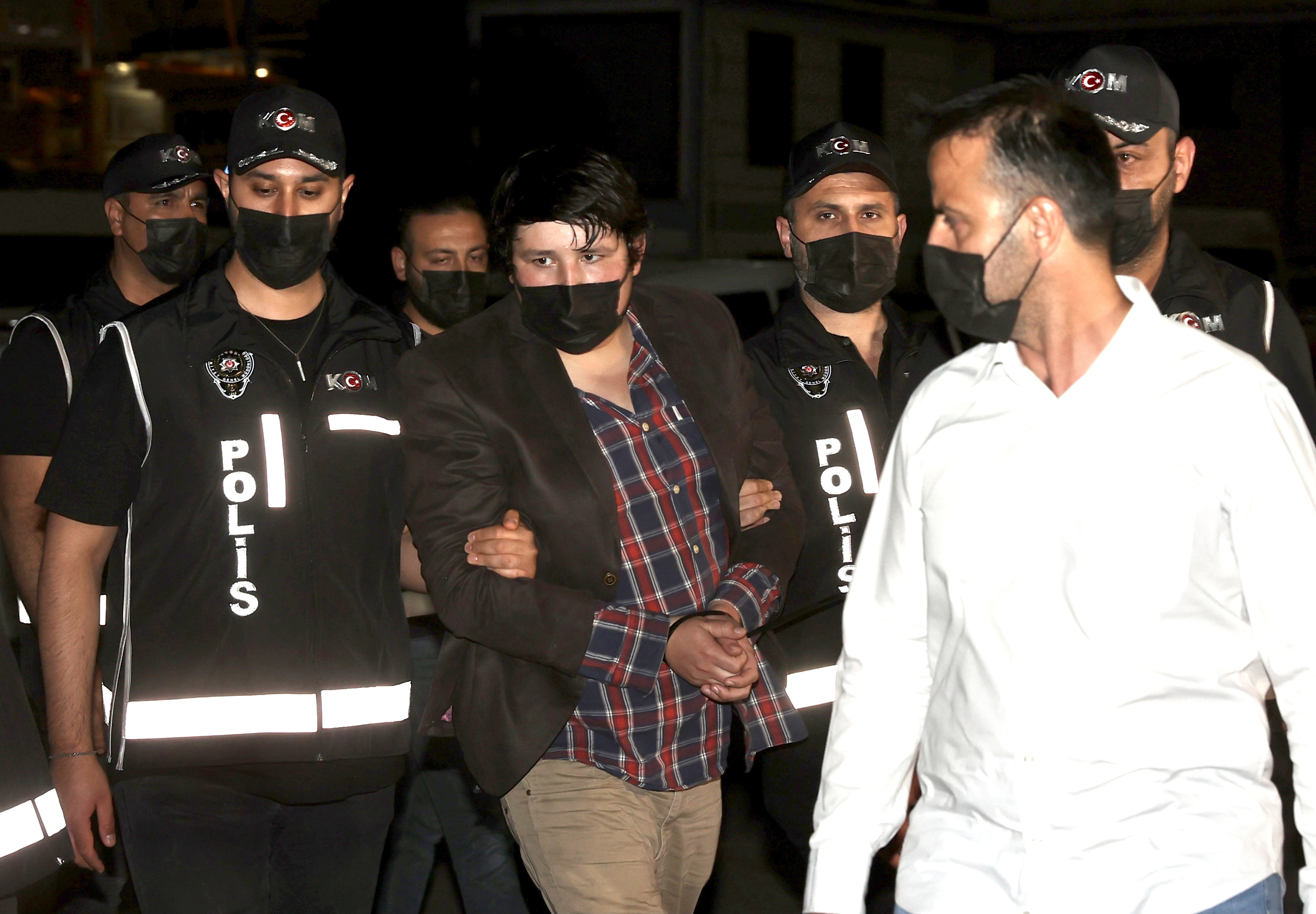 20210703-2-49043799-66672815