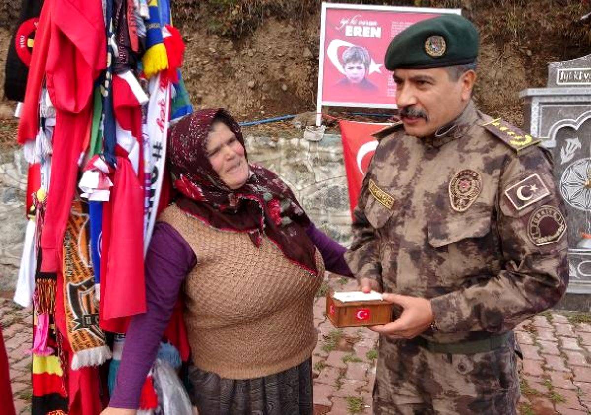 trabzon emniyet muduru metin alper gorevden alindi yerine trabzonlu isim getirildi son dakika haberleri ve gundeme dair tum gelismeleri siz degerli okurlarimiza tarafsiz ve objektif bir sekilde aktariyoruz