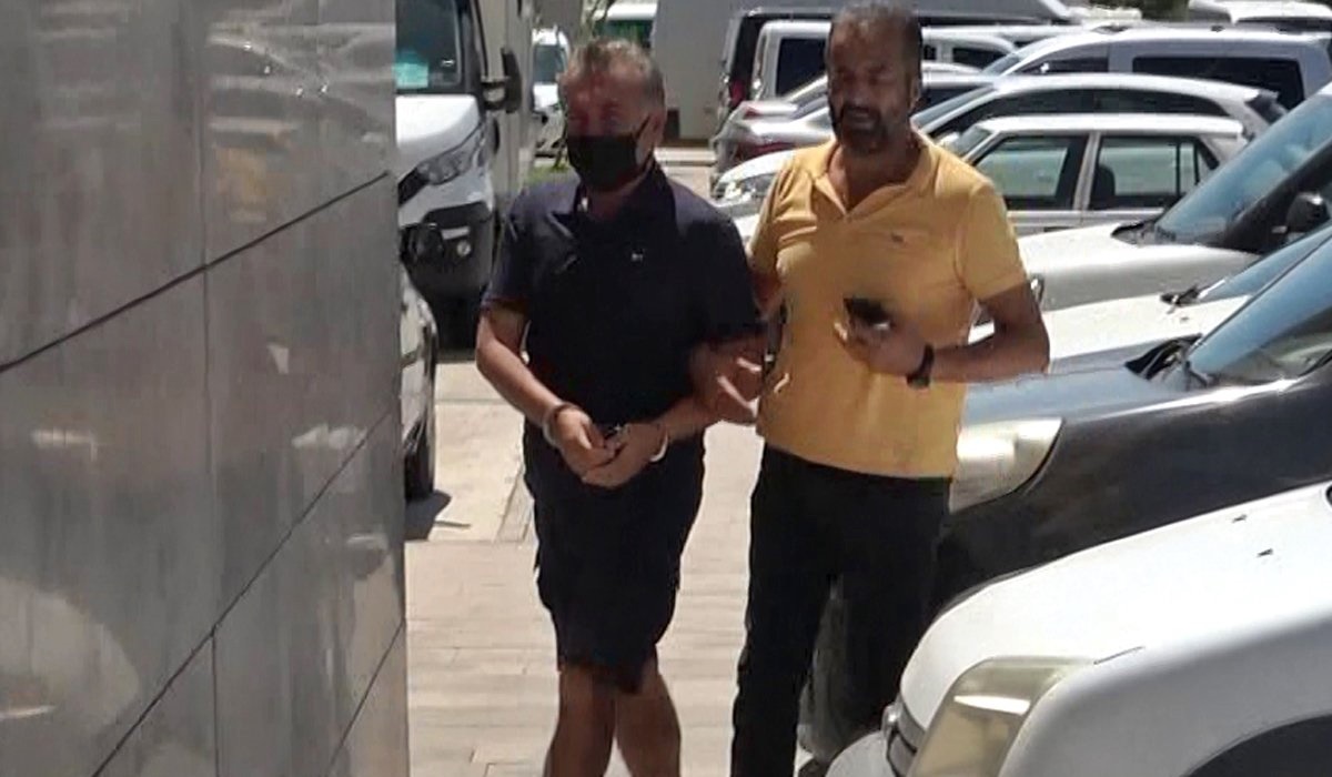 azra-gulendam-hayatoglu1-foto-dha