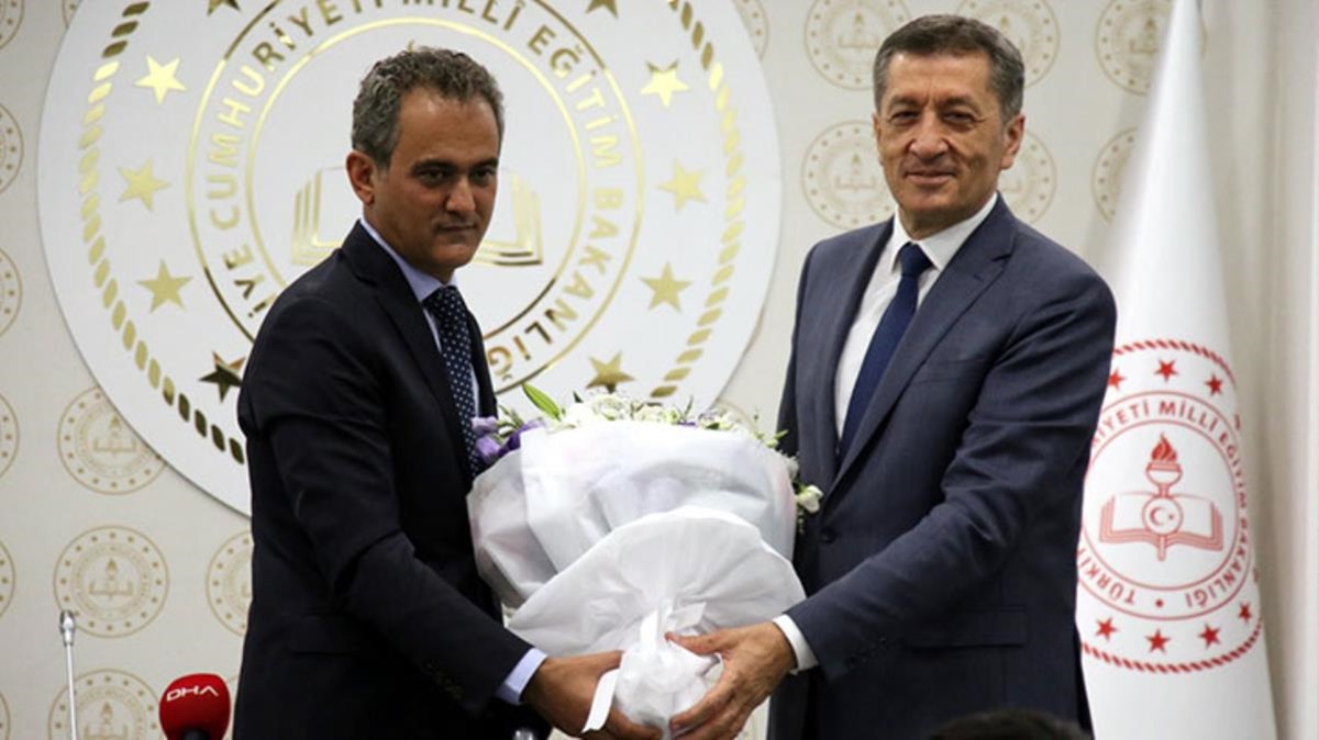 son-dakika-milli-egitim-bakanligi-gorevini-ziya-14313772-588-amp