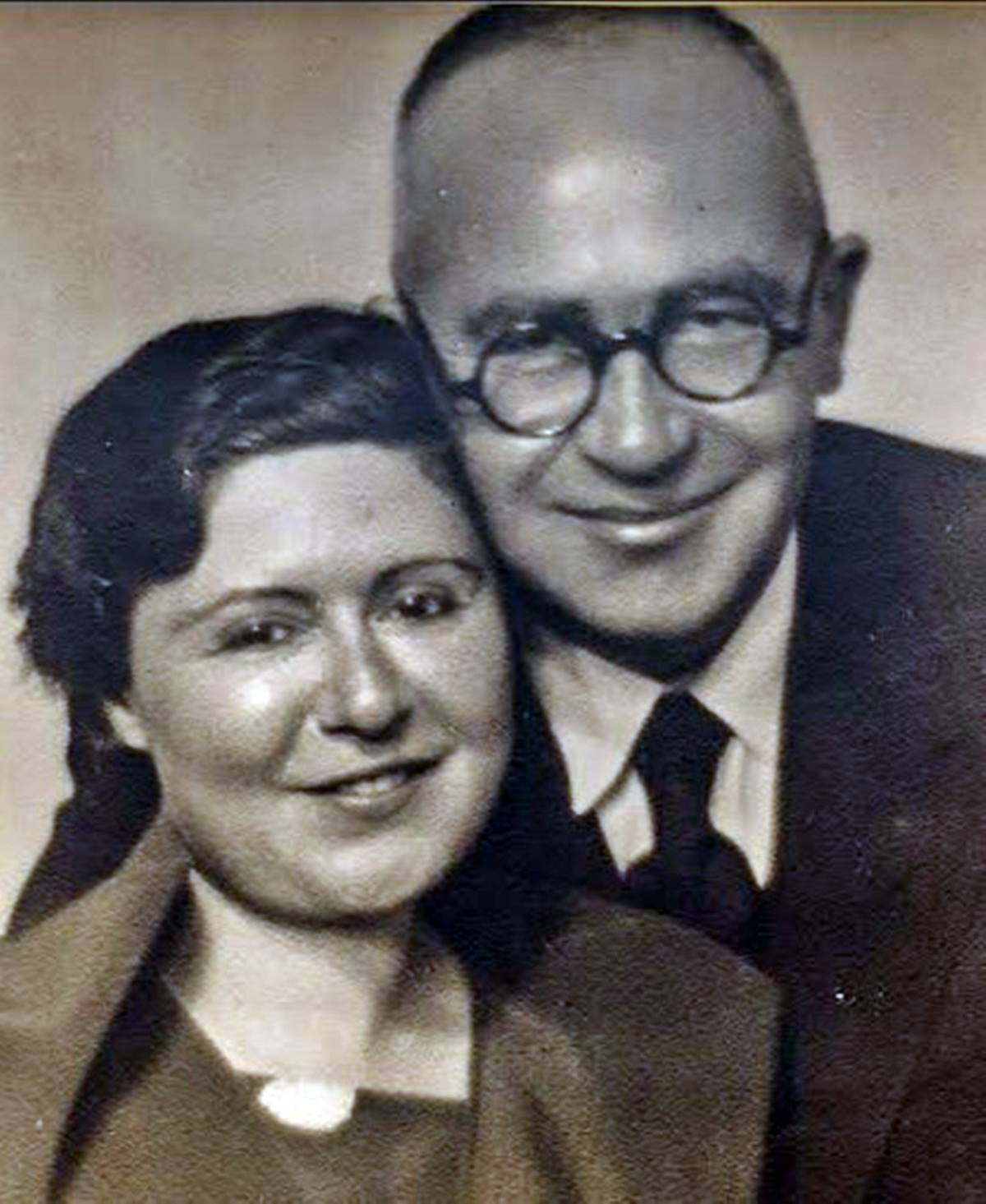 1-fgrwfdbvlerss-boeimpfg