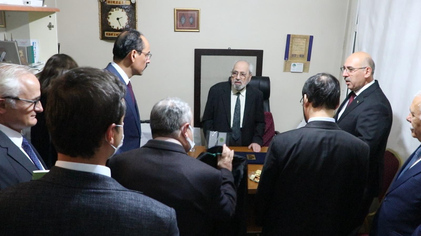 whatsapp-image-2021-09-25-at-22-38-42-2