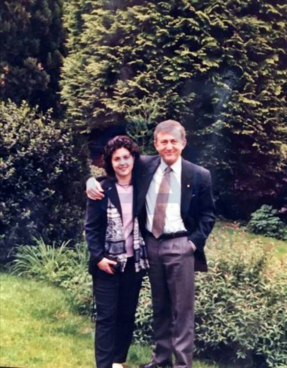 thumbs-b2-3cd019aca711a8ba68b9bc6b1c88d75b