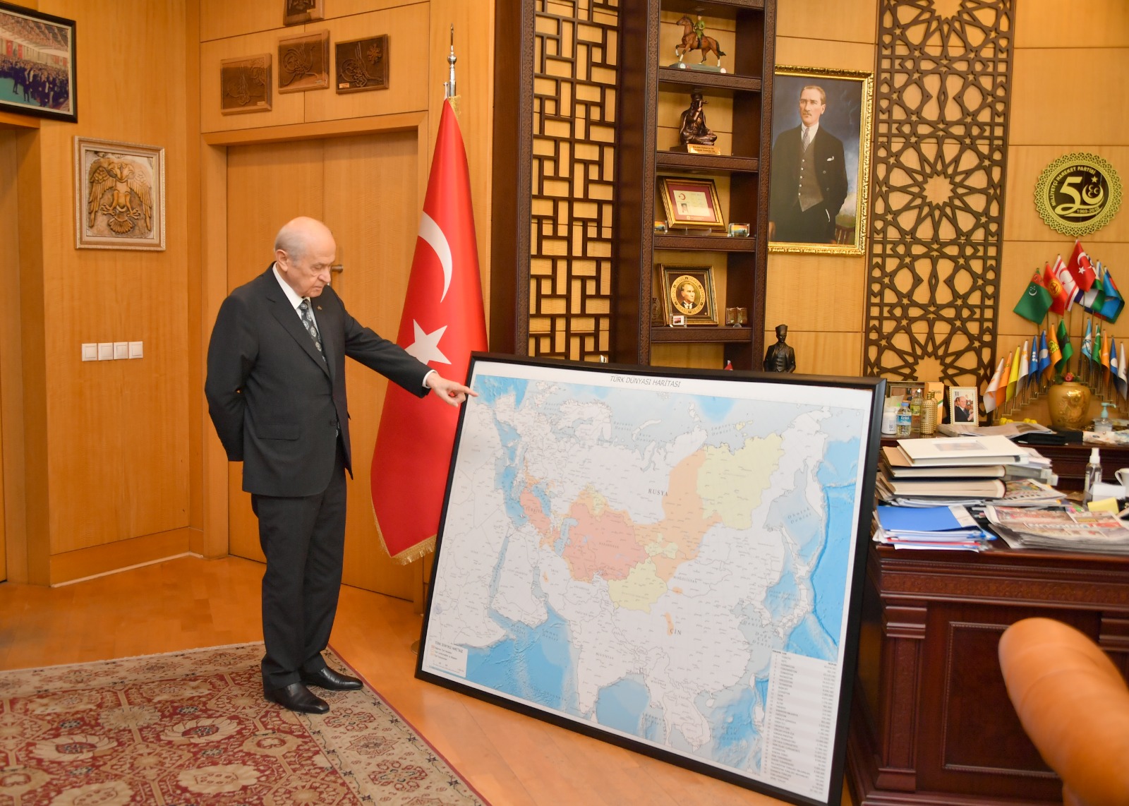 devlet-bahceli-turk-dunyasi-1.jpg