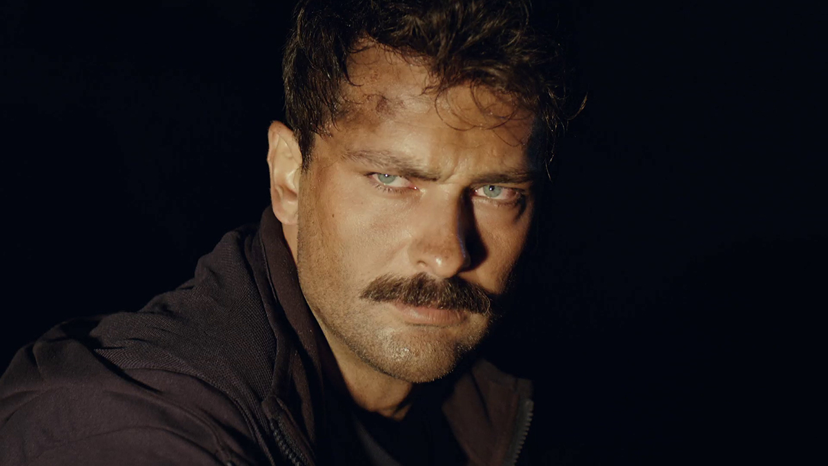 mahkum-81951-large-image-6f6c5324-6331-4795-9b98-6b5f20c48de1