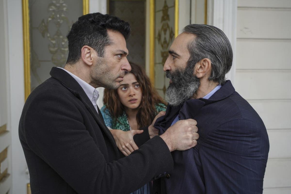 aziz-neden-yok-bu-aksam-aziz-in-yeni-bolumu-yok-14635816-8643-amp