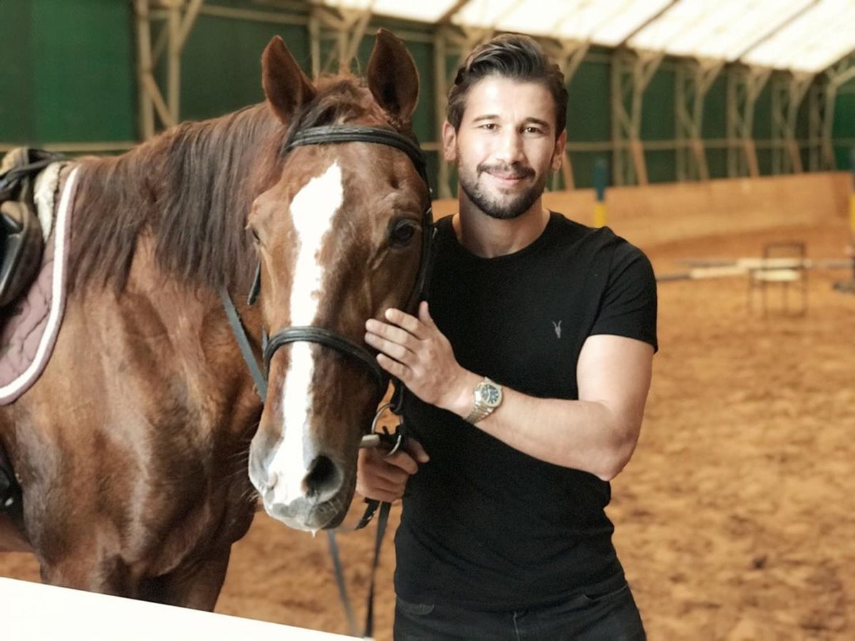 adem-kilicci-75516656-560063581489529-3255746880861696431-n-001