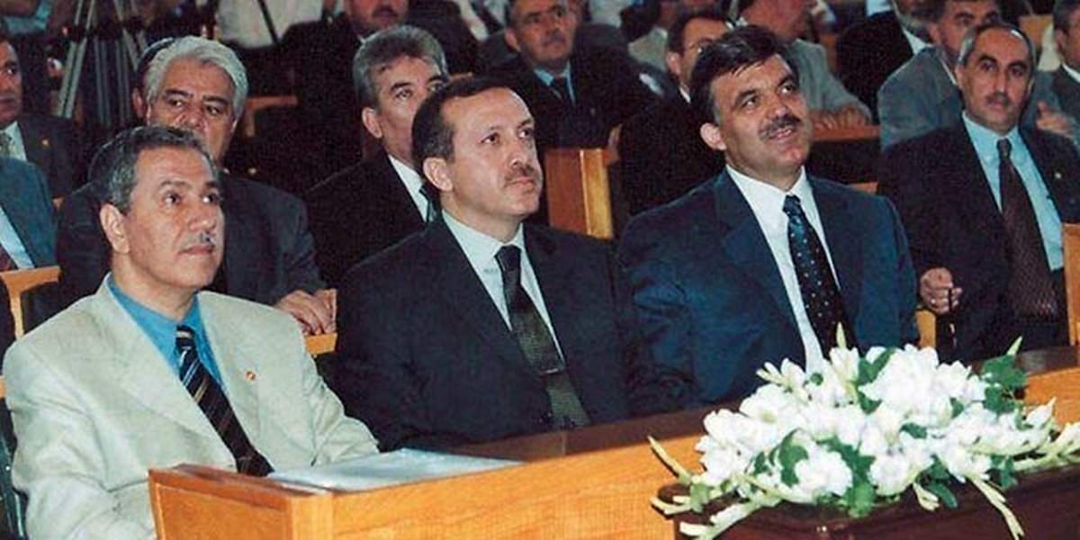 raw-34herkes-unuttu-ama-akpnin-meclisteki-ilk-grubu-saadetten-transfer-olan-vekillerle-kuruldu34-595378294