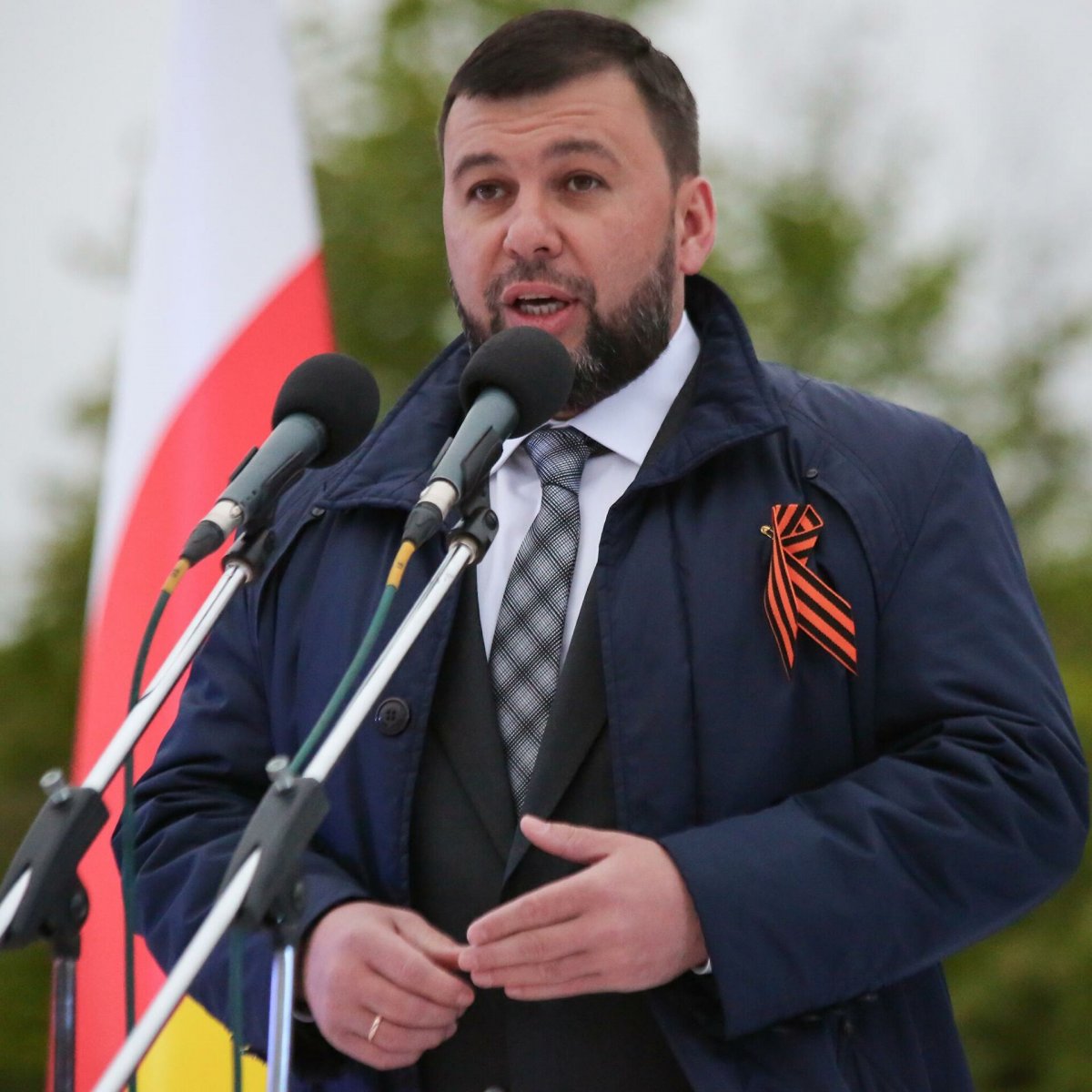 1052067374-343-0-2391-2048-1920x0-80-0-0-0c833c7d7e26207a53f854643ce14430