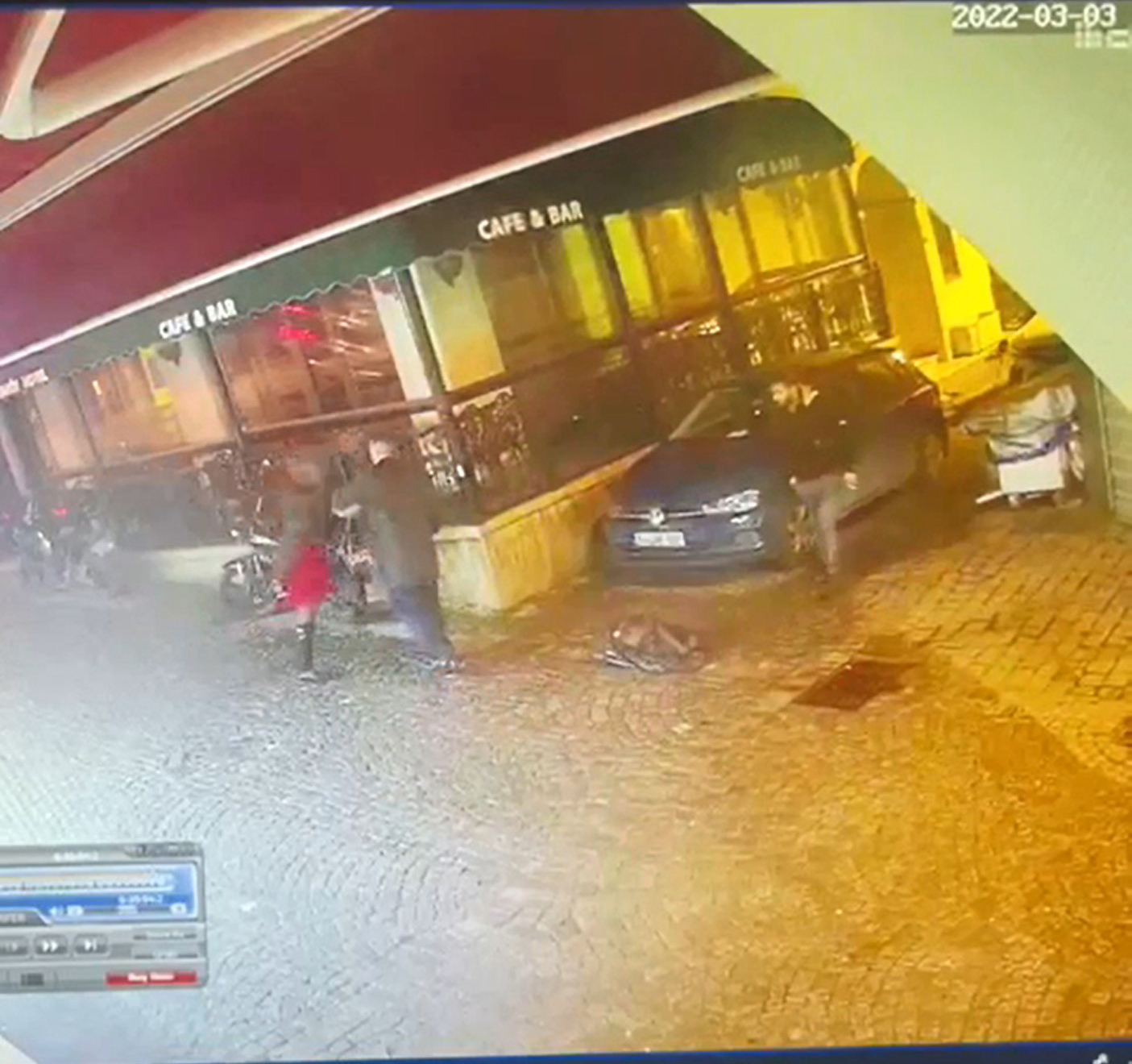 ortakoydeki-otelde-olum-ciftin-tartisirken-son-goruntuleri-ortaya-cikti-5216-dhaphoto3