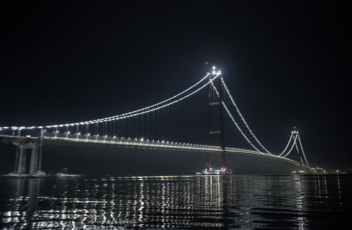 anakkale-koprusu-gece-3