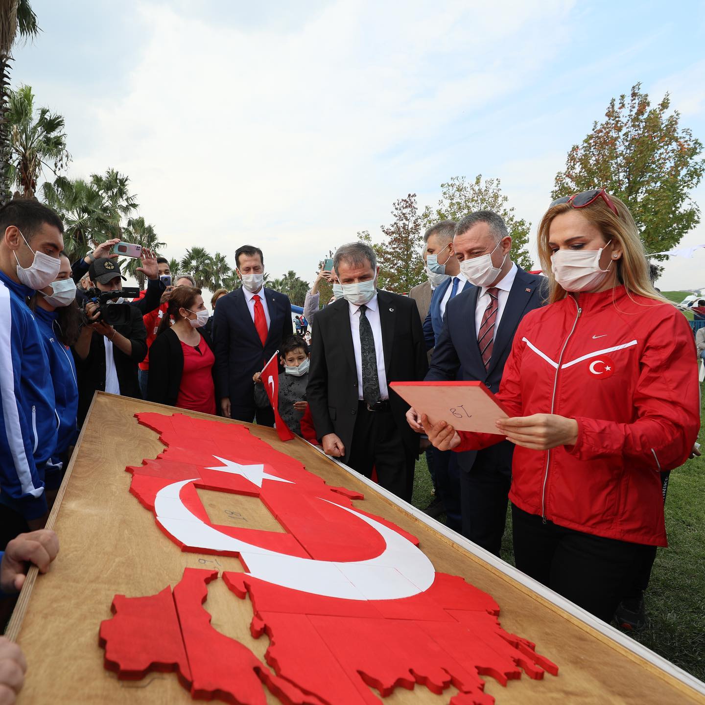 nagihankaradere-123011713-1605067606324082-2233814130694130262-n